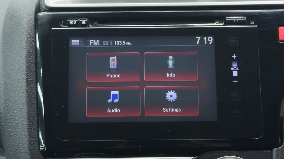 2015 Honda Jazz Vti, Automatic, 99481 km, Infotainment System