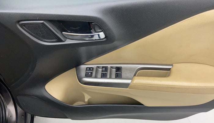 2015 Honda City VX CVT PETROL, Petrol, Automatic, 37,835 km, Driver Side Door Panels Control