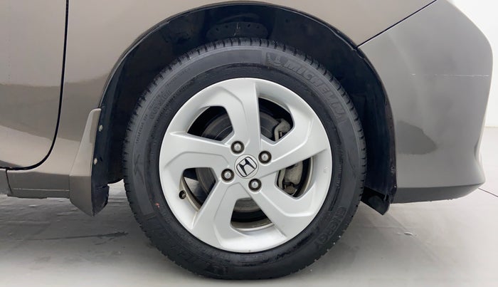 2015 Honda City VX CVT PETROL, Petrol, Automatic, 37,835 km, Right Front Wheel