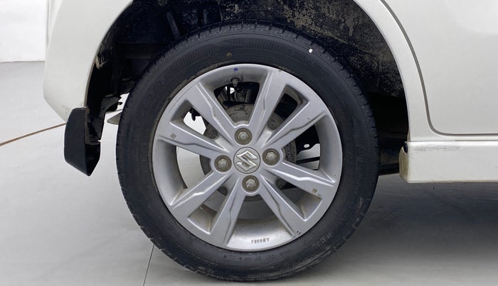 2013 Maruti Wagon R Stingray VXI, Petrol, Manual, 39,299 km, Right Rear Wheel