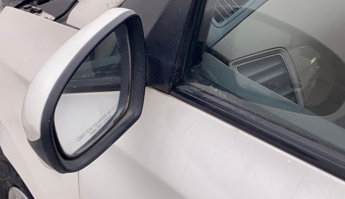 2016 Hyundai Elite i20 MAGNA 1.2, Petrol, Manual, 38,231 km, Left rear-view mirror - Mirror movement not proper