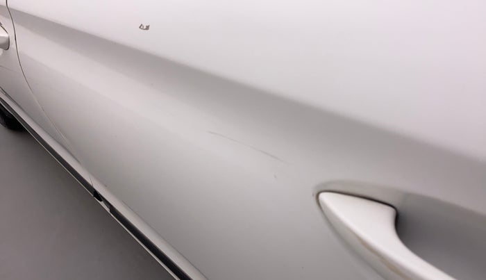 2016 Hyundai Elite i20 MAGNA 1.2, Petrol, Manual, 38,231 km, Rear left door - Minor scratches