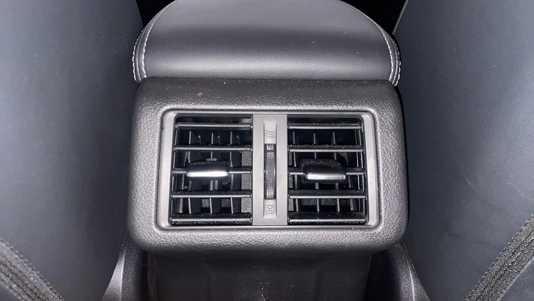 2020 Mitsubishi Outlander Ls 7 Seat (2wd), Automatic, 108450 km, Rear A/C Vent