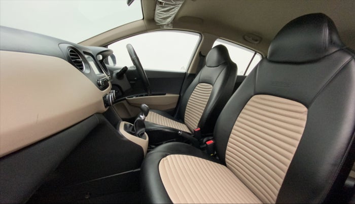 2017 Hyundai Grand i10 SPORTZ (O) 1.2 KAPPA VTVT, Petrol, Manual, 53,180 km, Right Side Front Door Cabin