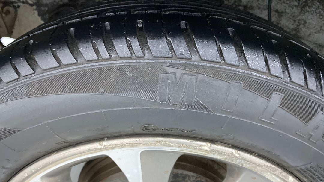 Right Rear Tyre Tread
