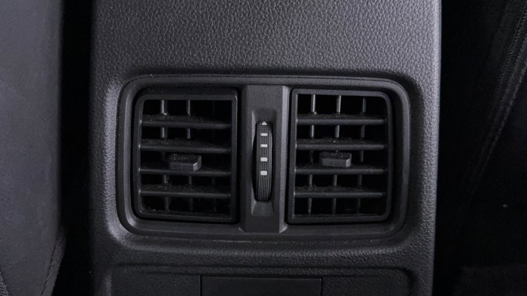 Rear A/C Vent