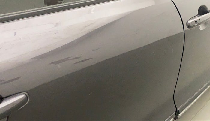 2017 Maruti Baleno DELTA PETROL 1.2, Petrol, Manual, 57,555 km, Right rear door - Minor scratches