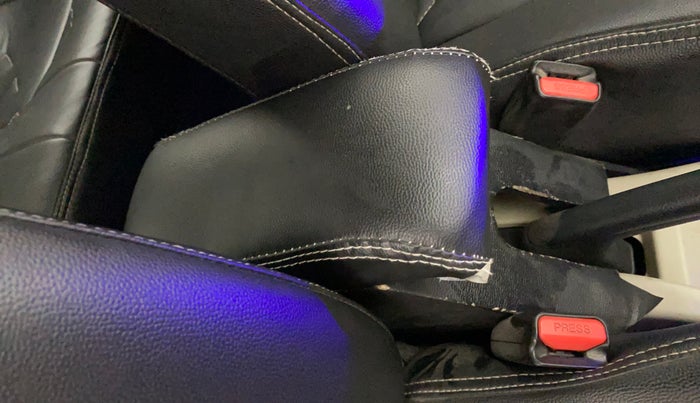 2019 Maruti Celerio VXI CNG, CNG, Manual, 1,03,576 km, Driver seat - Armrest has miinor damage