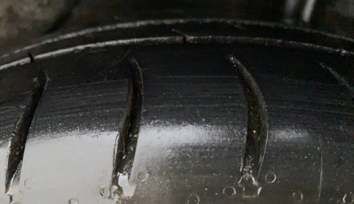 2019 Maruti Celerio VXI CNG, CNG, Manual, 1,03,576 km, Left Rear Tyre Tread