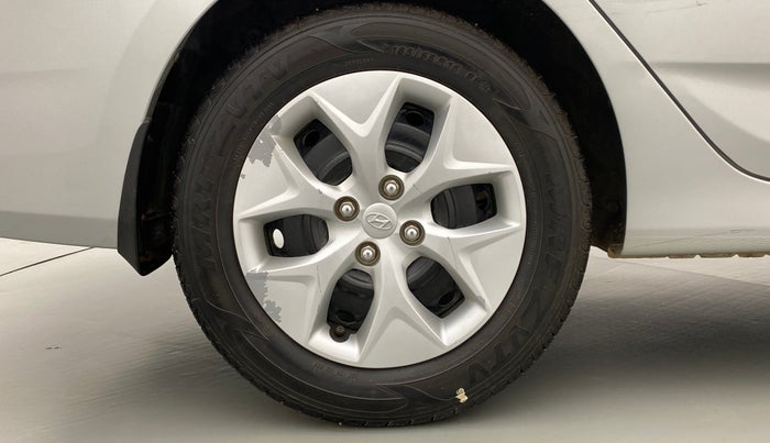 2015 Hyundai Verna FLUIDIC 1.4 VTVT, Petrol, Manual, 40,055 km, Right Rear Wheel