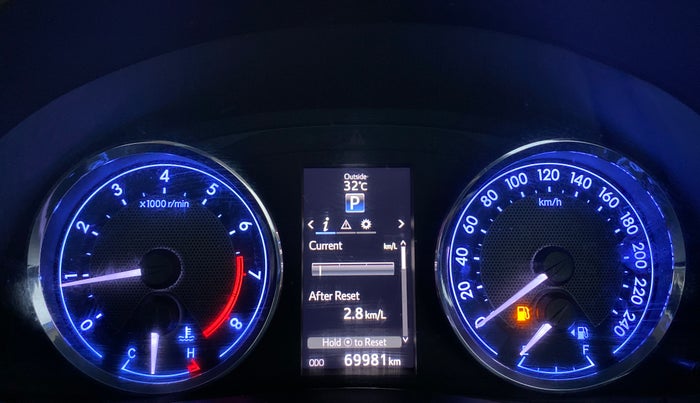2016 Toyota Corolla Altis VL AT, Petrol, Automatic, 69,981 km, Odometer Image