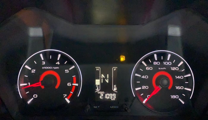 2018 Mahindra KUV 100 NXT K8 P 6 STR, Petrol, Manual, 21,098 km, Odometer Image