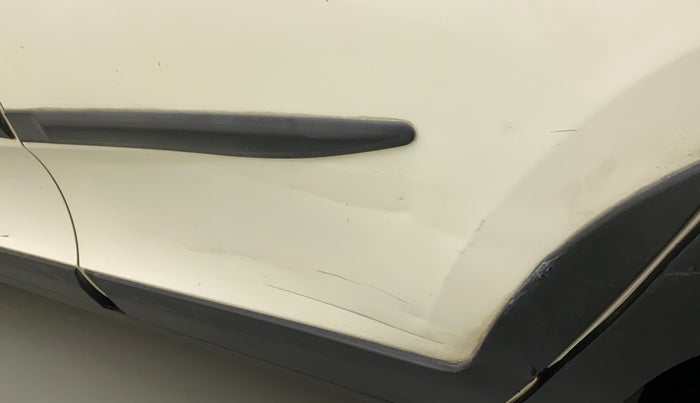 2018 Mahindra KUV 100 NXT K8 P 6 STR, Petrol, Manual, 21,098 km, Rear left door - Minor scratches