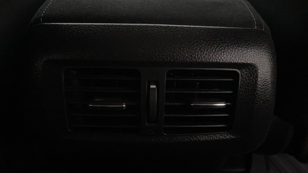 Rear A/C Vent