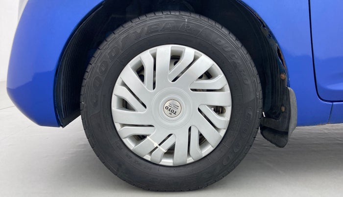 2017 Hyundai Eon ERA PLUS, Petrol, Manual, 24,048 km, Left Front Wheel
