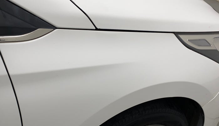 2020 Hyundai Verna SX 1.5 VTVT, Petrol, Manual, 38,431 km, Right fender - Slight discoloration