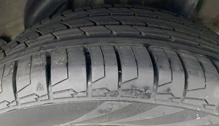 2020 Hyundai Verna SX 1.5 VTVT, Petrol, Manual, 38,431 km, Left Rear Tyre Tread