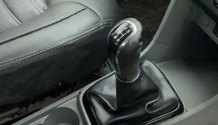 2018 Tata TIGOR XZ PETROL, Petrol, Manual, 85,808 km, Gear lever - Boot cover slightly torn