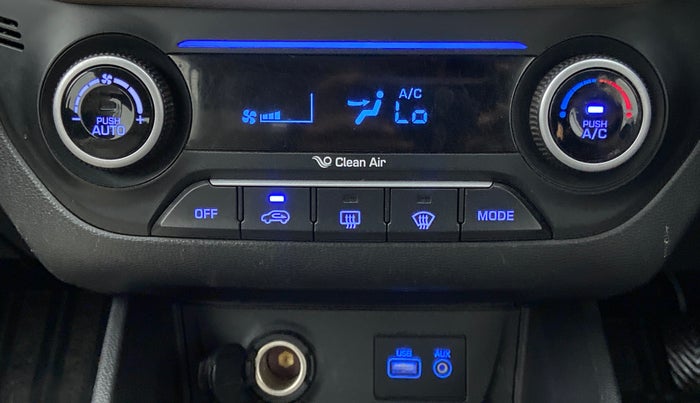2017 Hyundai Creta SX PLUS 1.6 PETROL, Petrol, Manual, 26,550 km, Automatic Climate Control