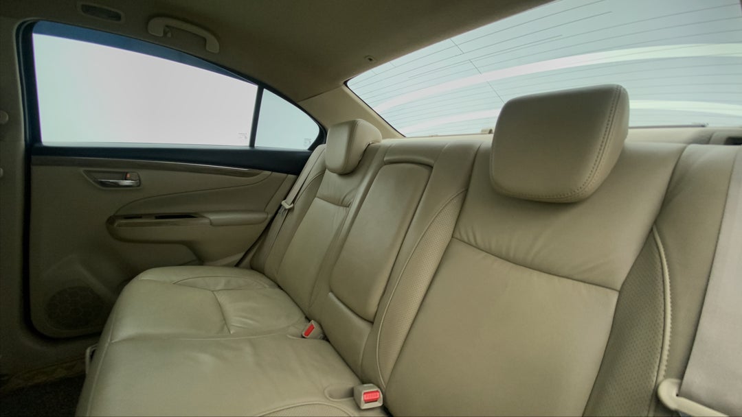 Right Side Rear Door Cabin