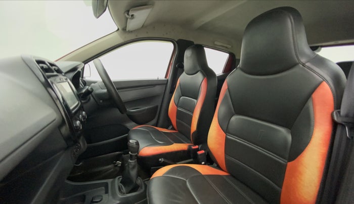 2015 Renault Kwid RXT 0.8 (O), Petrol, Manual, 25,736 km, Right Side Front Door Cabin