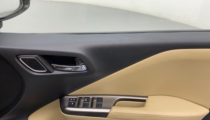 2018 Honda City 1.5L I-VTEC VX, Petrol, Manual, 70,183 km, Right front window switch / handle - Power window makes minor noise