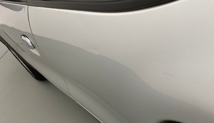 2016 Renault Kwid RXL, Petrol, Manual, 1,02,665 km, Rear left door - Slightly dented