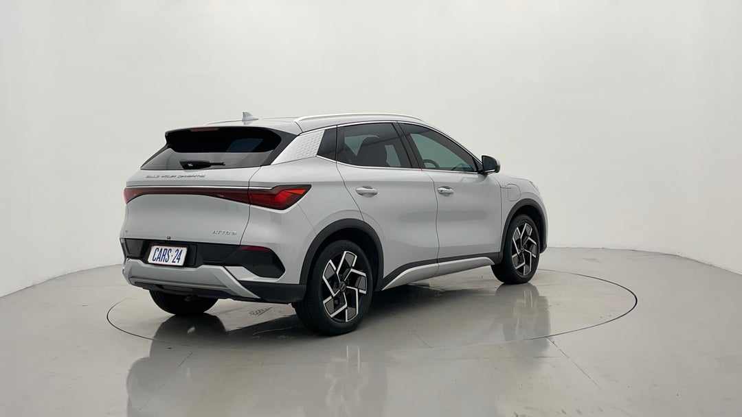 Right Back Diagonal (45- Degree) View