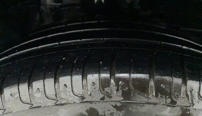 2019 Tata NEXON XZ+ 1.5, Diesel, Manual, 31,806 km, Right Front Tyre Tread