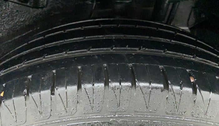 2019 Tata NEXON XZ+ 1.5, Diesel, Manual, 31,806 km, Left Rear Tyre Tread