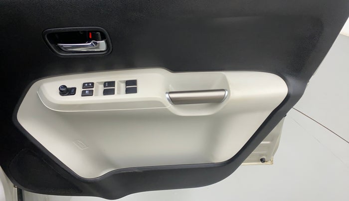 2017 Maruti IGNIS ZETA 1.3 DDIS, Diesel, Manual, 62,295 km, Driver Side Door Panels Control