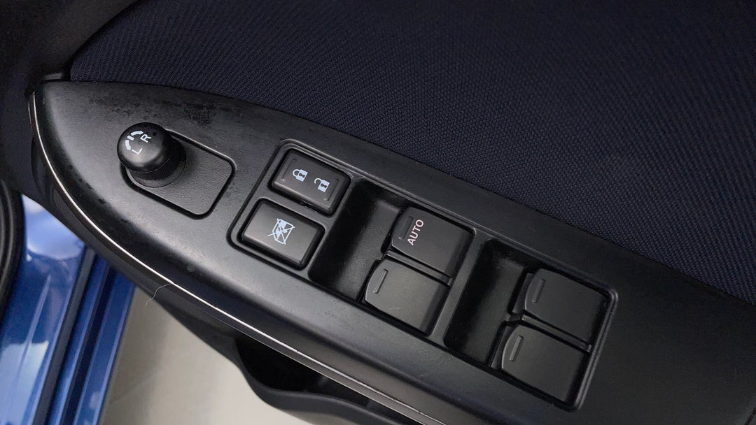 Drivers Side Door Panel Controls