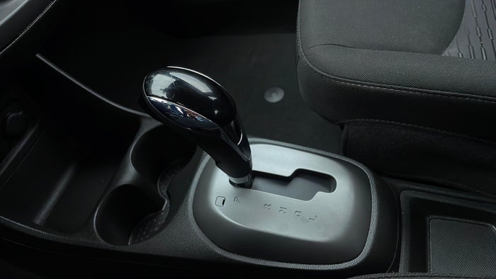 CHEVROLET SPARK-Gear Lever