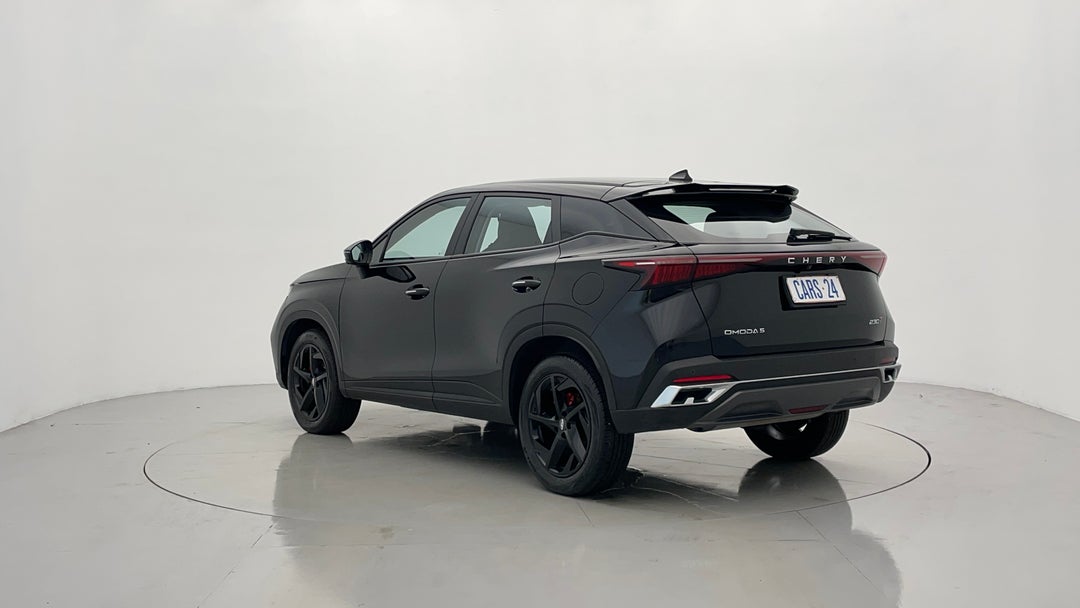 Left Back Diagonal (45- Degree) View