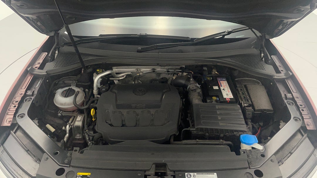 2016 Volkswagen Tiguan 132 Tsi Comfortline, Automatic, 36982 km, Open Bonnet (Engine)