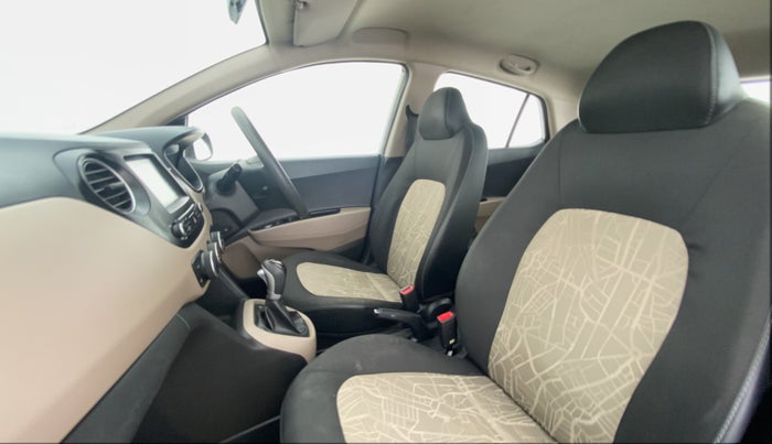 2017 Hyundai Grand i10 SPORTZ (O) 1.2 AT VTVT, Petrol, Automatic, 45,471 km, Right Side Front Door Cabin