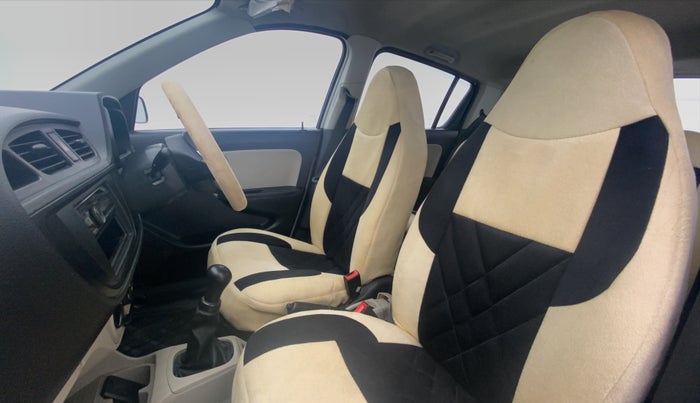 2019 Maruti Alto LXI, Petrol, Manual, 45,692 km, Right Side Front Door Cabin View