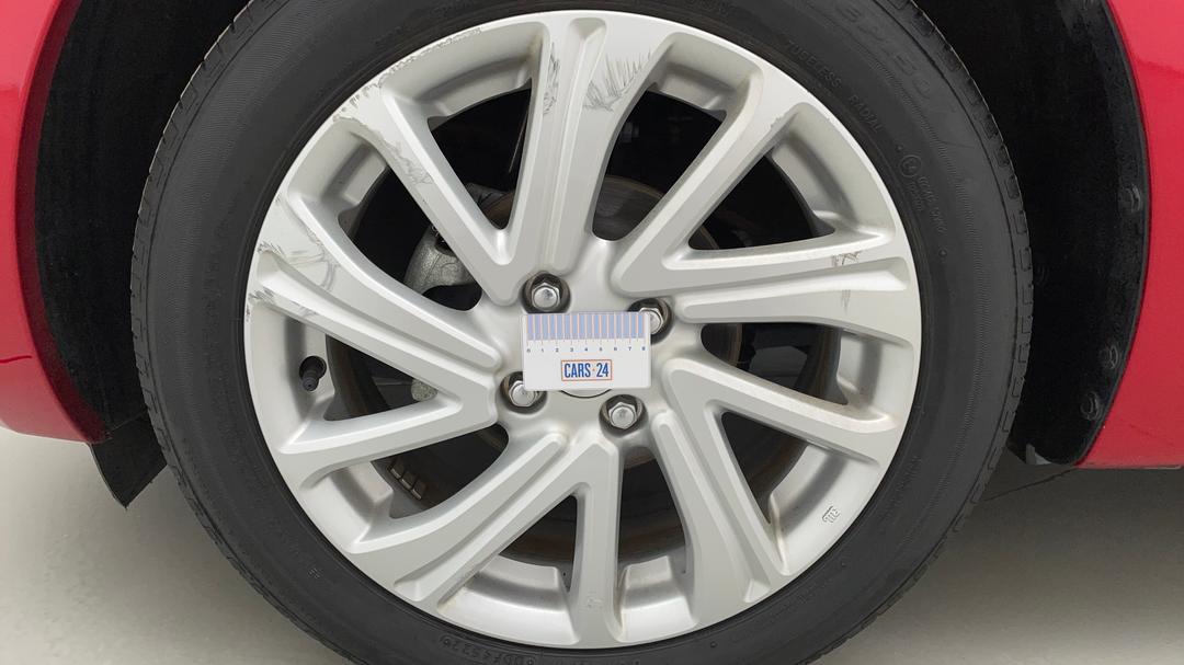 2022 Suzuki Swift Gl (qld), Automatic, 25048 km, Wheels Rim Front LHS Gutter Rash