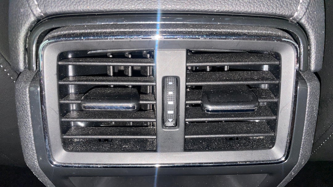 2018 SKODA Karoq 1.5 110tsi, Automatic, 68278 km, Rear A/C Vent