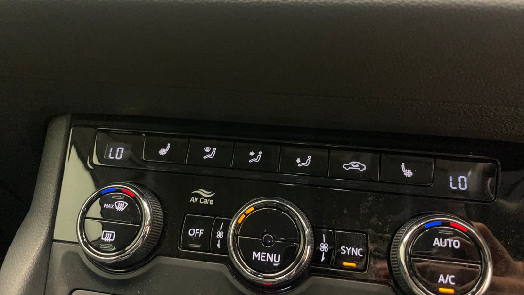 2018 SKODA Karoq 1.5 110tsi, Automatic, 68278 km, Ventilated Seats