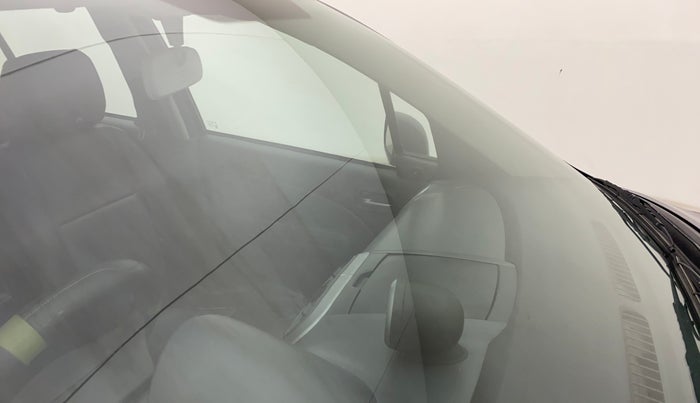 2010 Maruti Ritz VXI, Petrol, Manual, 50,041 km, Front windshield - Minor spot on windshield