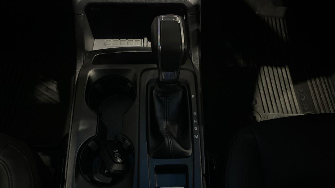 2024 Ford Everest Sport (RWD), Automatic, 6989 km, Gear Lever 