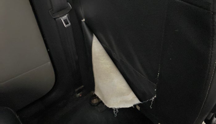 2017 Maruti Alto 800 VXI, Petrol, Manual, 36,200 km, Front left seat (passenger seat) - Cover slightly torn