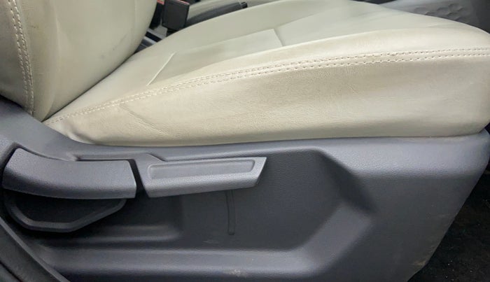 2020 Hyundai GRAND I10 NIOS SPORTZ PETROL, Petrol, Manual, 3,368 km, Driver Side Adjustment Panel