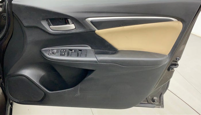 2019 Honda Jazz 1.2L I-VTEC VX, Petrol, Manual, 36,785 km, Driver Side Door Panels Control