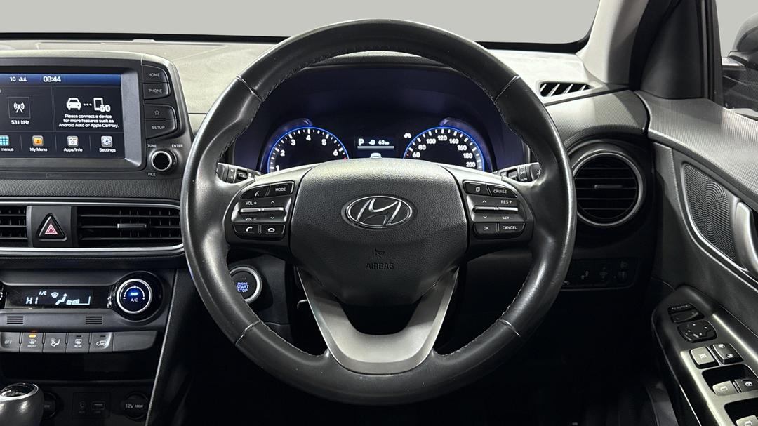 2018 Hyundai Kona Elite (FWD), Automatic, 107955 km, Steering Wheel Close-up