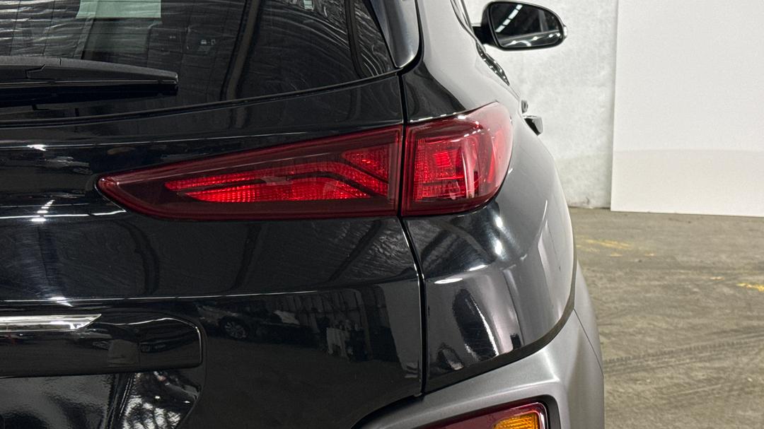 2018 Hyundai Kona Elite (FWD), Automatic, 107955 km, Badge (Boot Right Side)