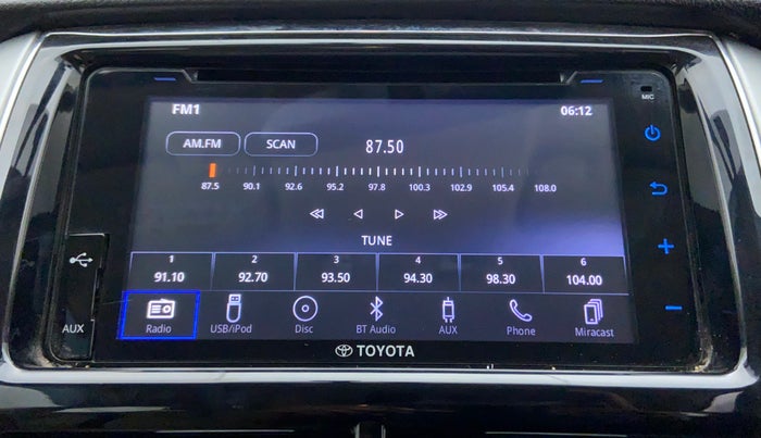 2018 Toyota YARIS V CVT, Petrol, Automatic, 66,793 km, Infotainment System