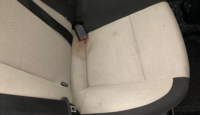 2018 Hyundai Verna 1.6 SX VTVT, Petrol, Manual, 47,564 km, Second-row right seat - Cover slightly stained