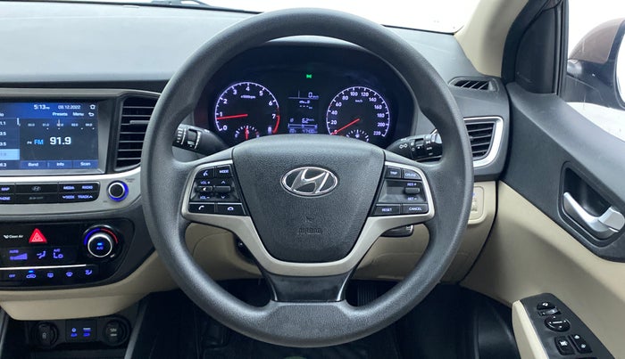 2018 Hyundai Verna 1.6 SX VTVT, Petrol, Manual, 47,564 km, Steering Wheel Close Up